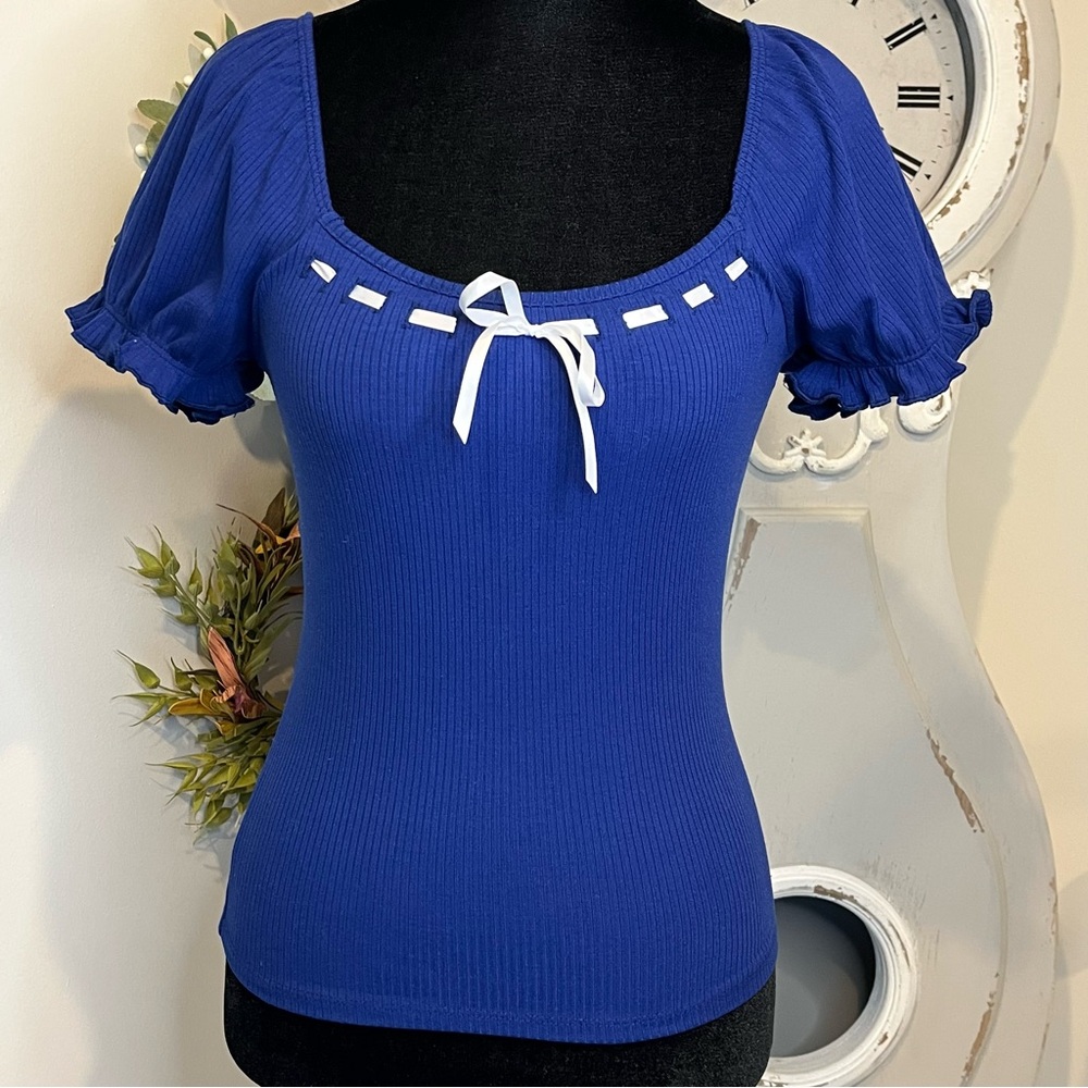 Frankee & Skylarr Royal Blue Ribbed Knit Puff Sleeve Top w/Bow Detail Small NWOT
